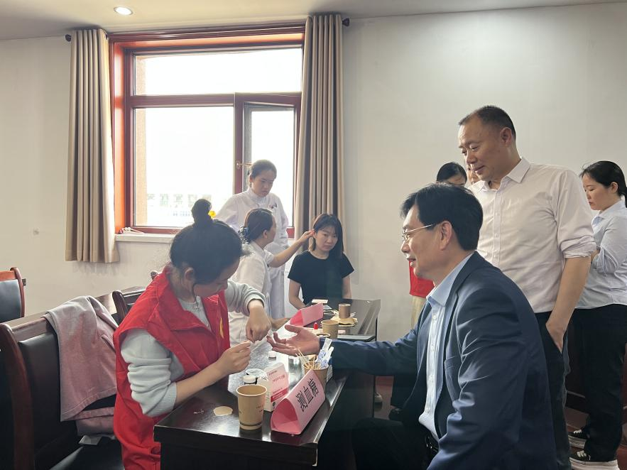 图片3.png 图片3.png